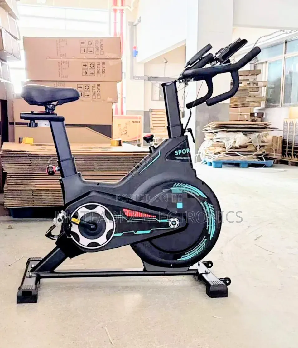 Upright Fitness Indoor/Outdoor Exercise Workout Spinning Bike