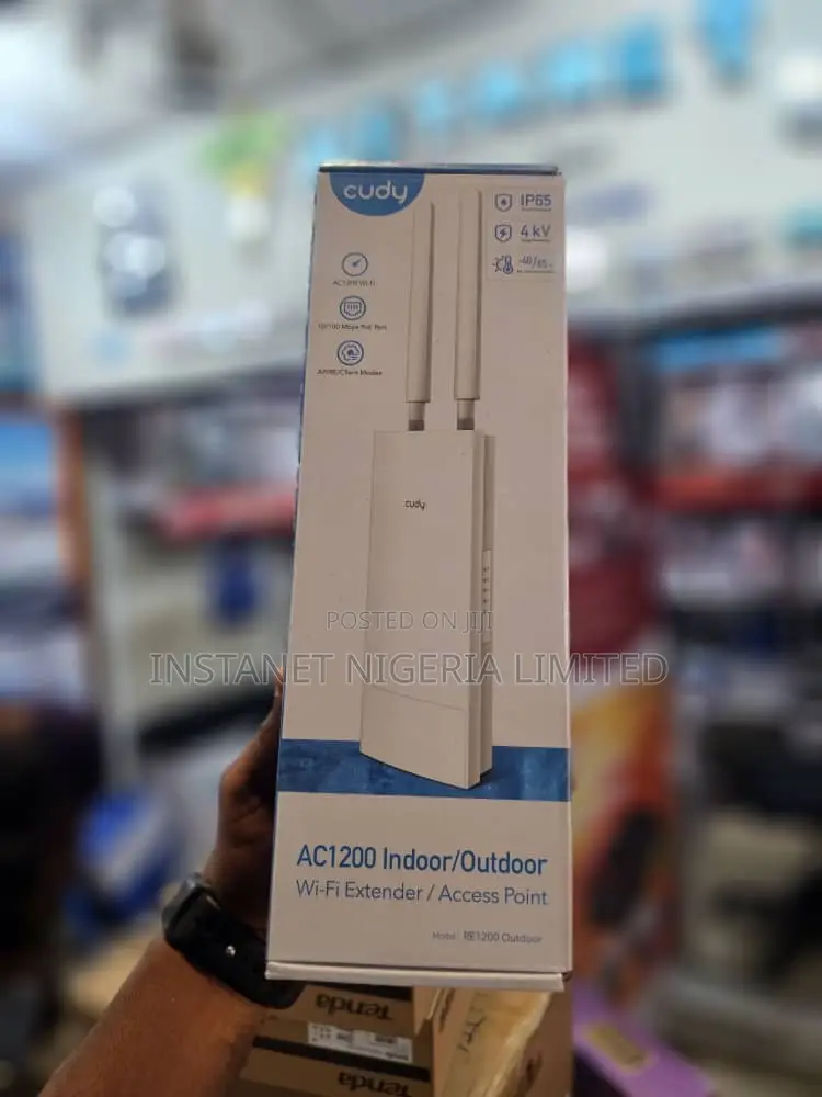 Cudy Re1200 Ac1200 Dual-Band Wi-Fi Range Extender