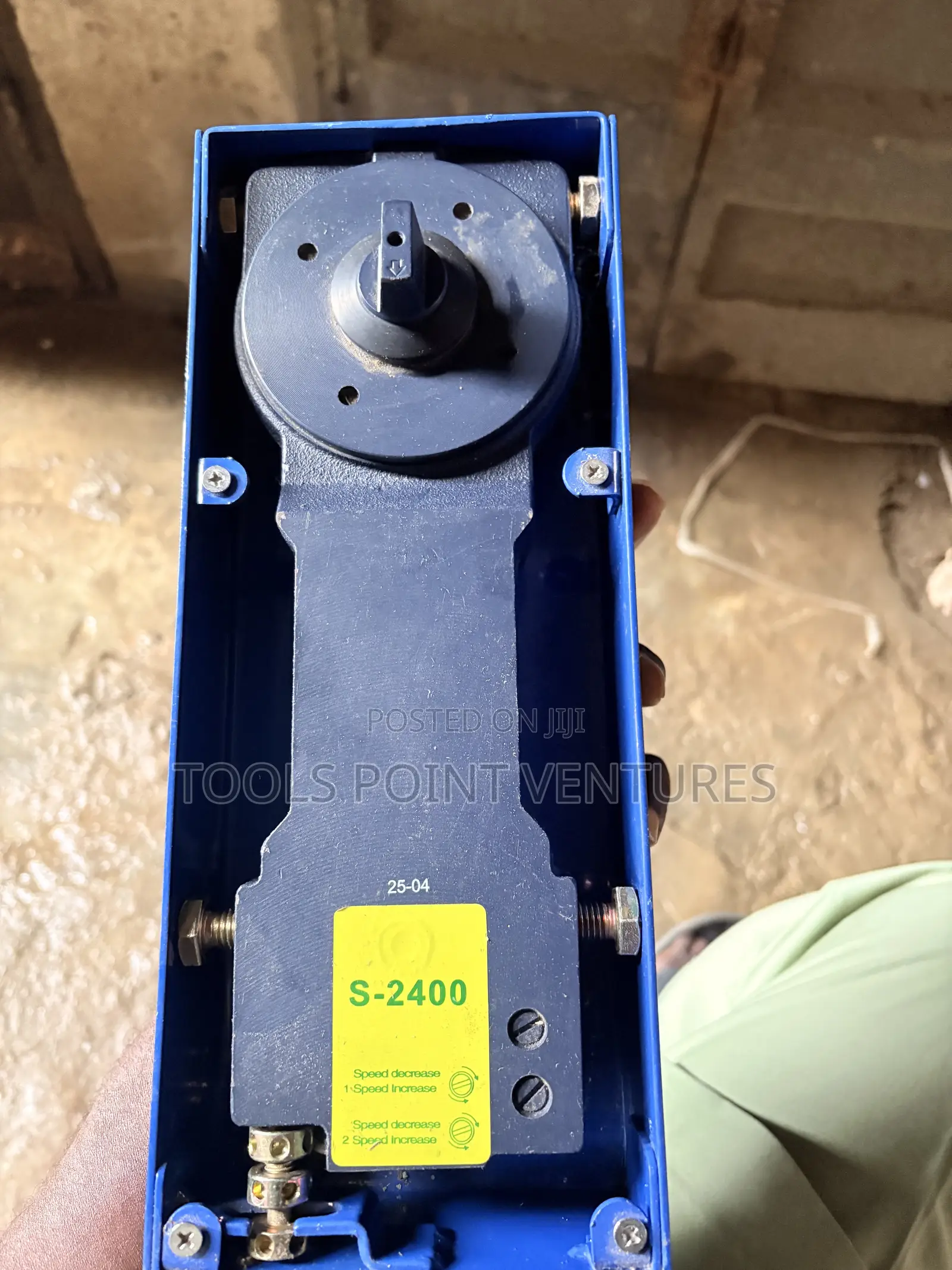 S-2400 Hydraulic Door Closer/ Pivot Engine