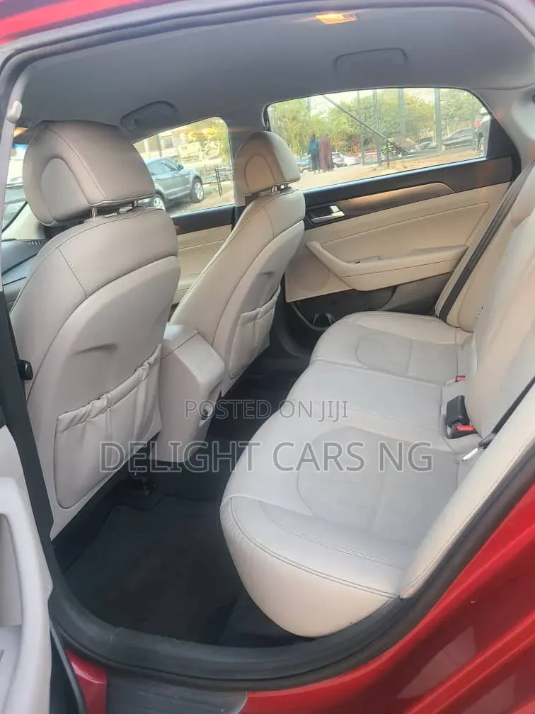 Hyundai Sonata Sport 2.0T 4dr Sedan (2.0L 4cyl Turbo 6A) 2015 Red
