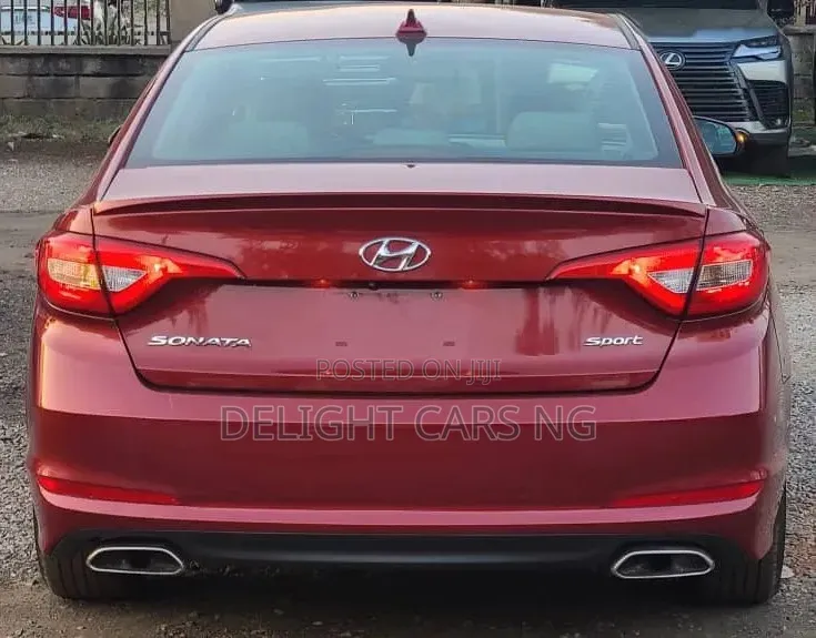 Hyundai Sonata Sport 2.0T 4dr Sedan (2.0L 4cyl Turbo 6A) 2015 Red