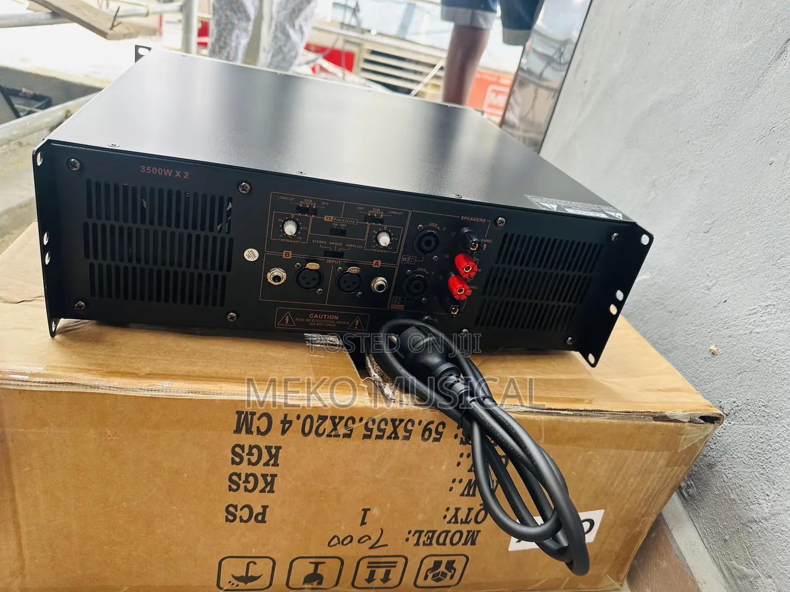 Yamaha Power Amplifier P7000s
