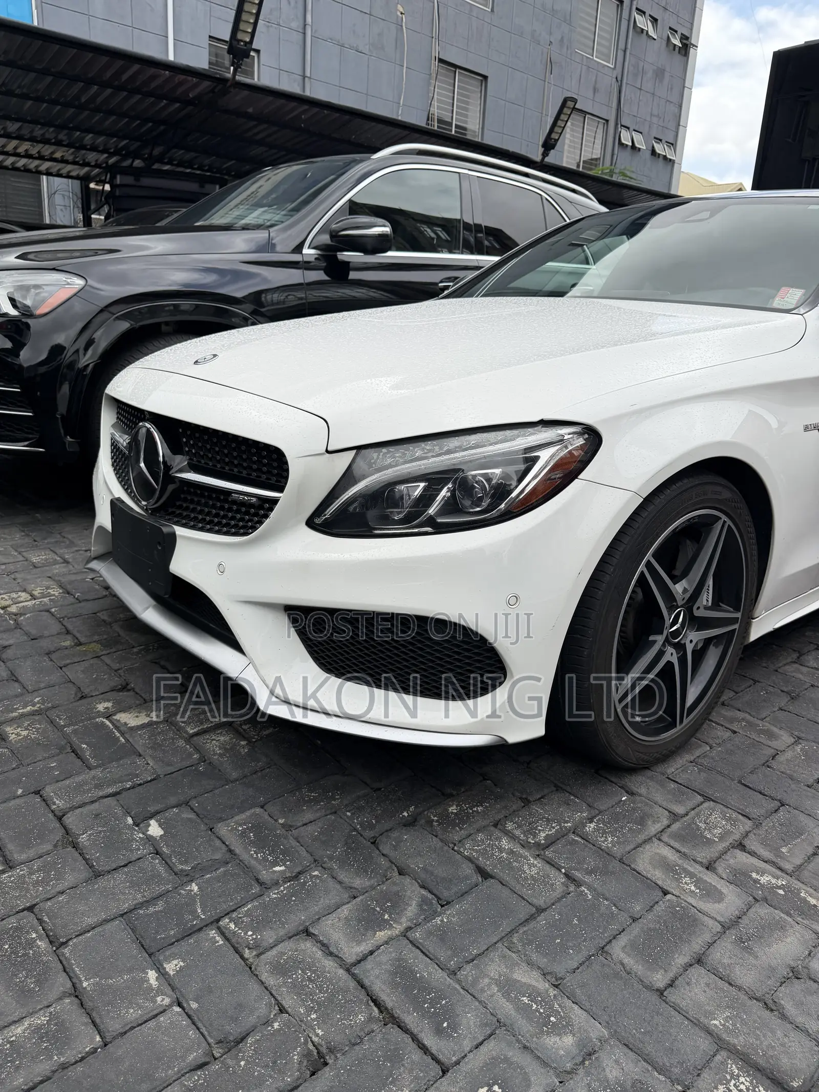 Mercedes-Benz C43 4Matic Sedan AWD (3.0L V6 9AM) 2017 White