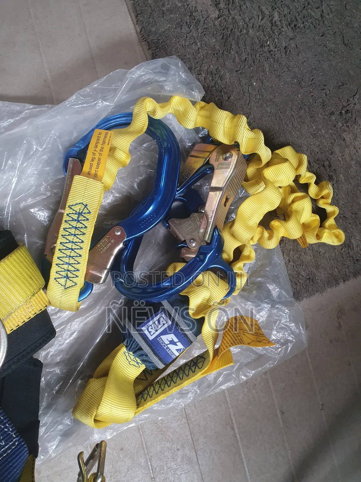 3m Dbi-sala Ez-stop Shock-absorbing Lanyard And Harness Belt