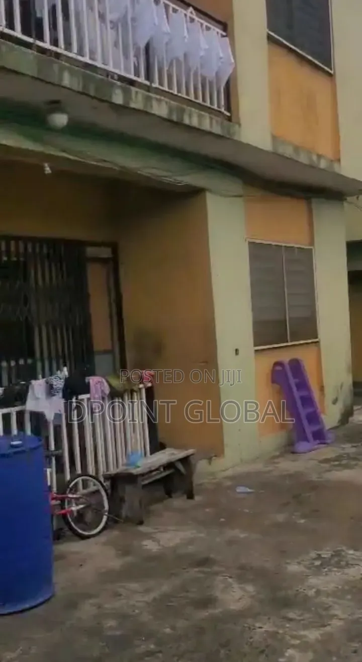 18bdrm Block of Flats in Unity Estate, Egbeda for sale