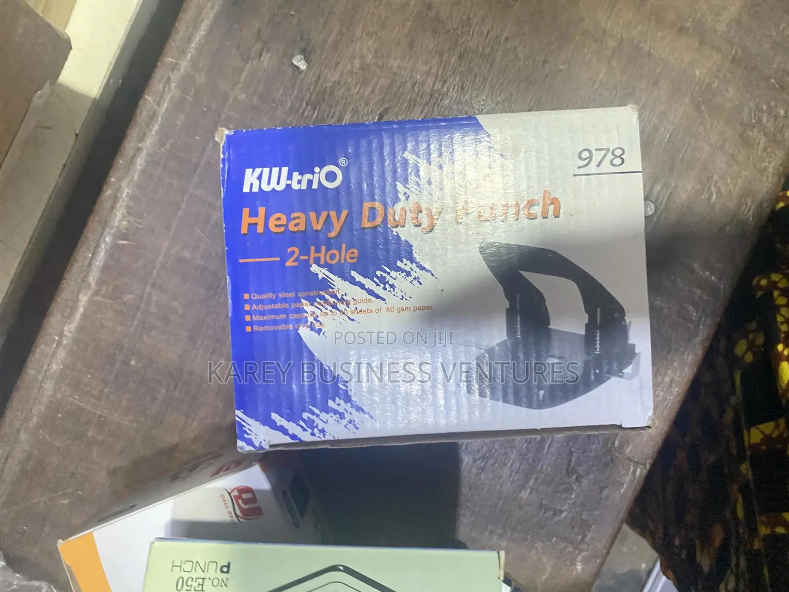 Heavy Duty Punch Hole of Different Sizes and Brand