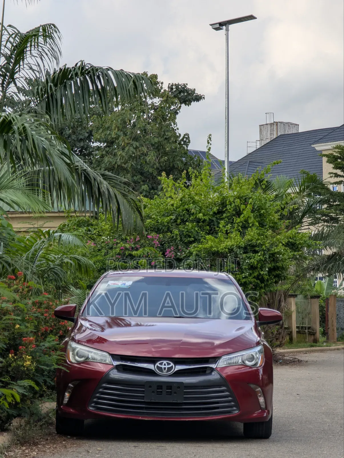 Toyota Camry 2016 Red