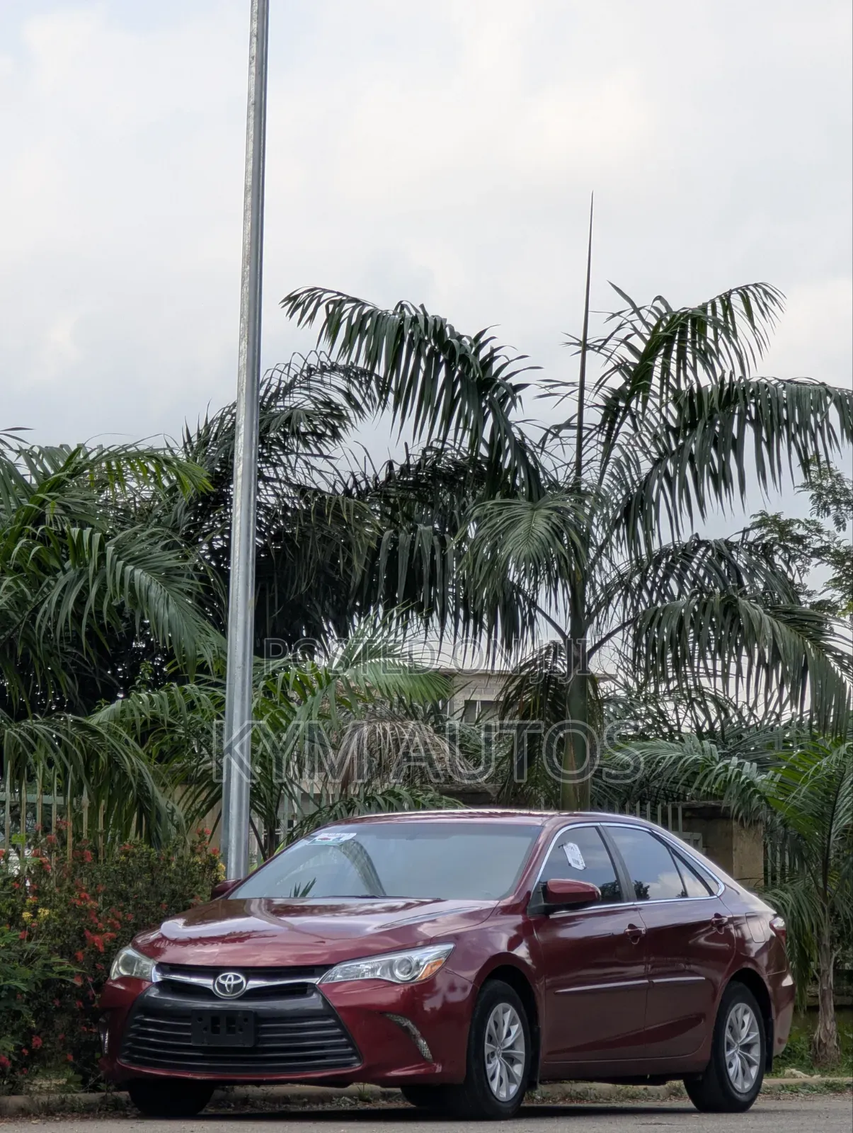 Toyota Camry 2016 Red