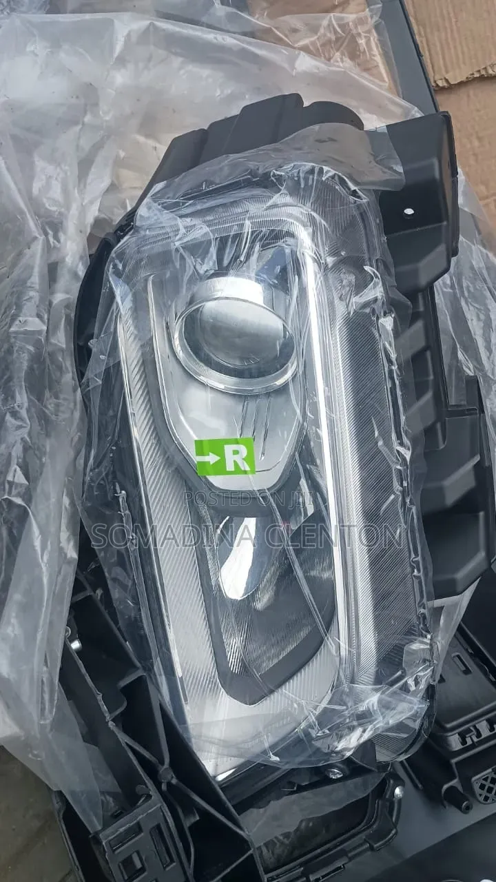 Head Lamp Passenger Side for Hyundai Kona 2019 Model