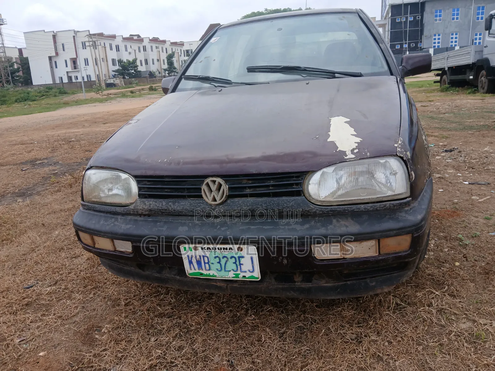 Volkswagen Golf 2003 Brown