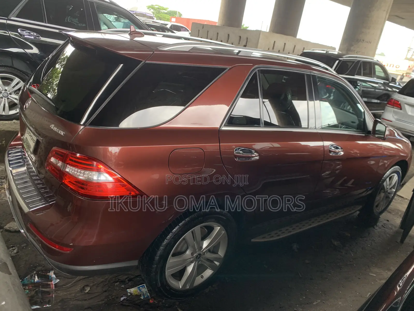 Mercedes-Benz M Class 2013 Brown