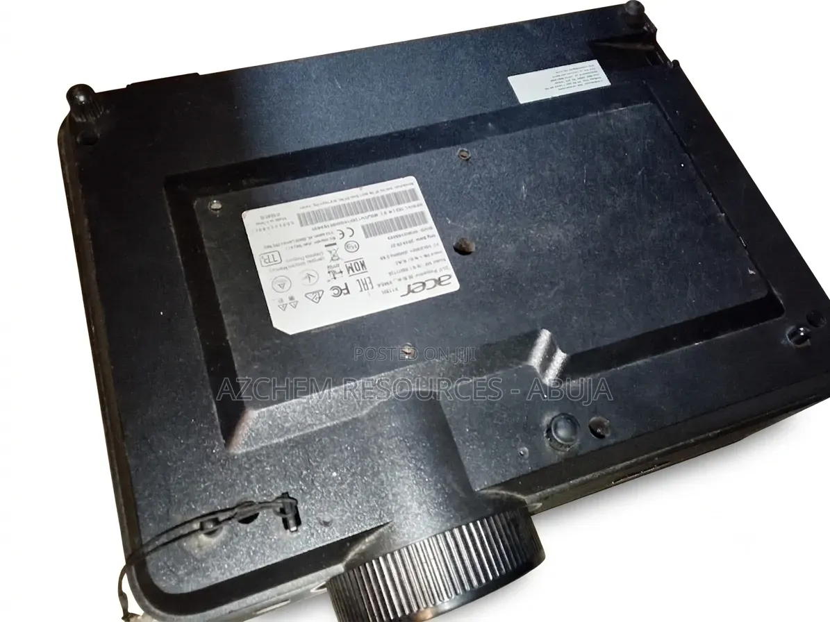 Acer Xt138h Projector – Hdmi, Vga, Usb (Used, Good Condition)
