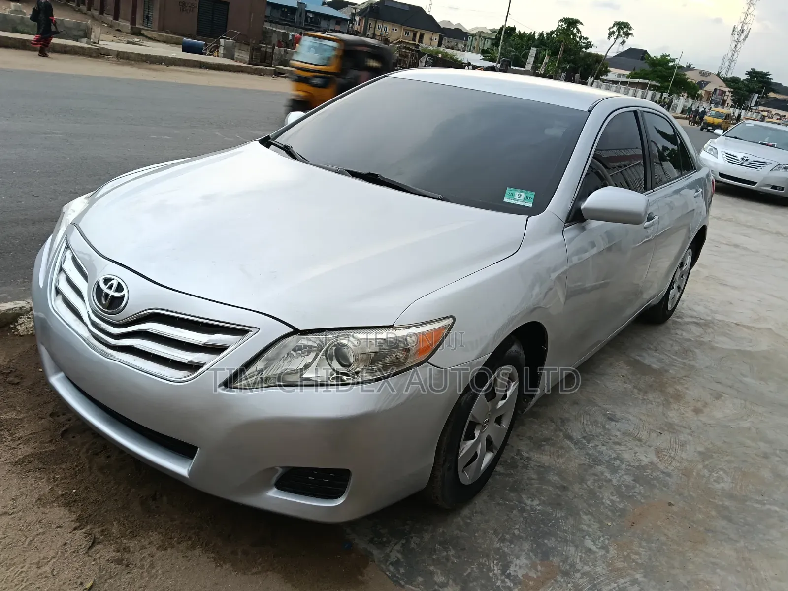 Toyota Camry 2011 Silver