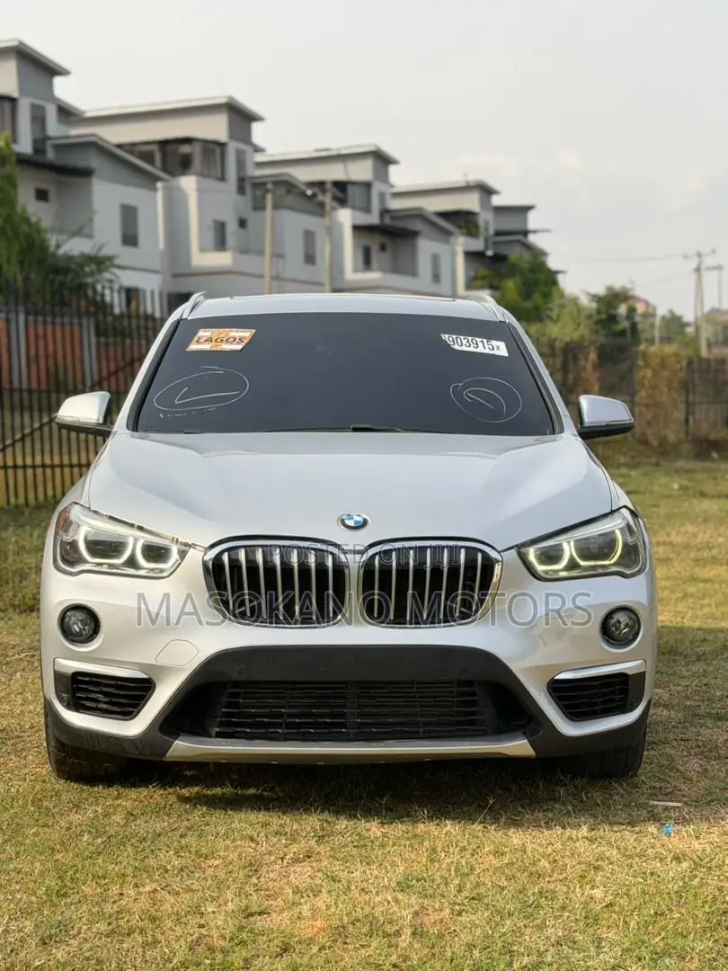 BMW X1 xDrive28i AWD 2016 Silver