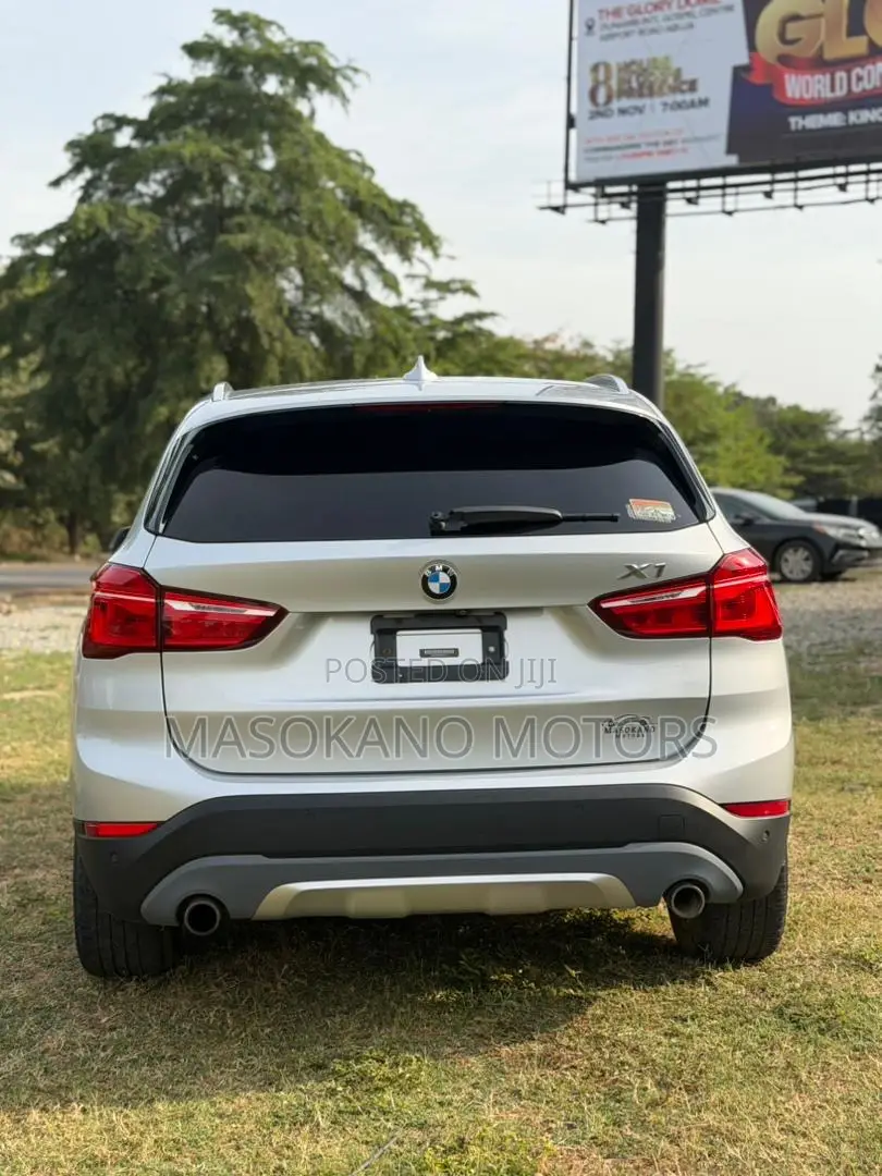 BMW X1 xDrive28i AWD 2016 Silver