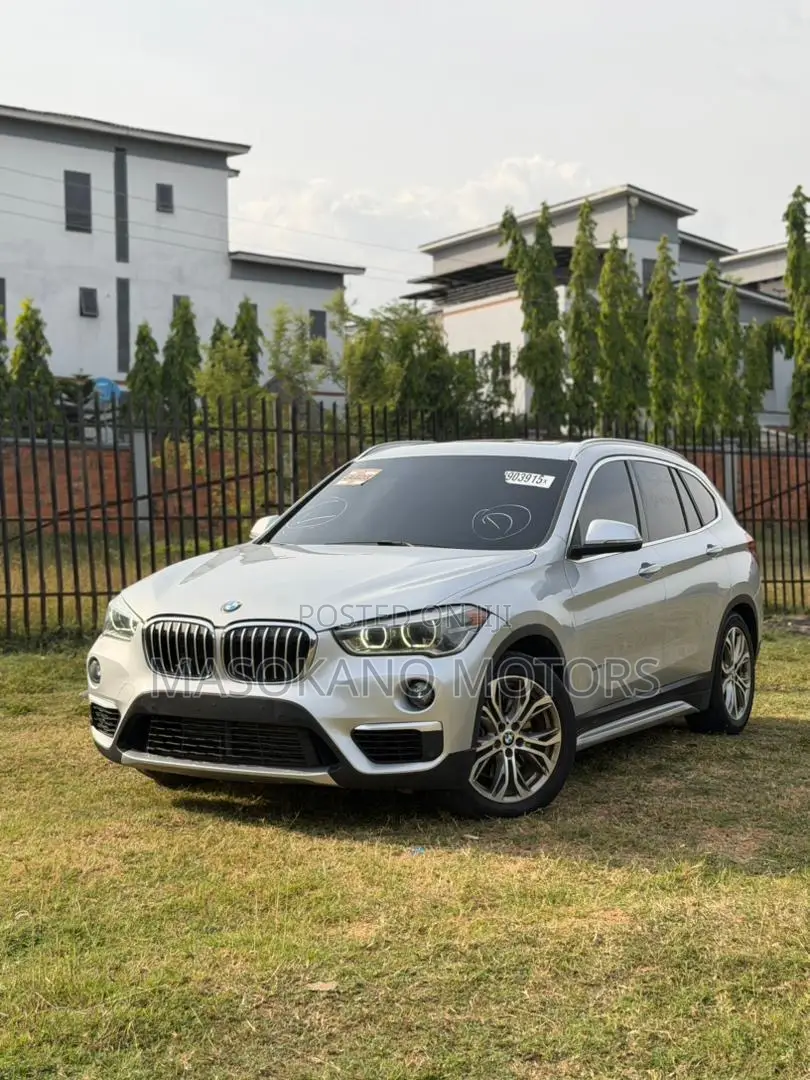 BMW X1 xDrive28i AWD 2016 Silver