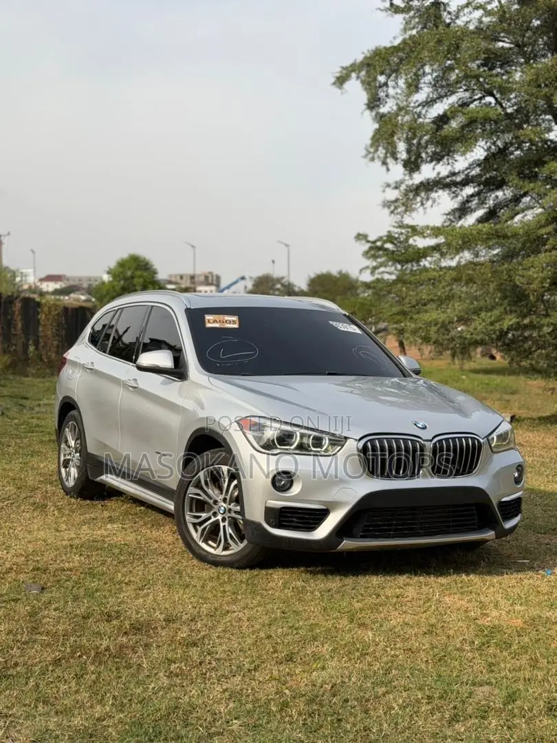 BMW X1 xDrive28i AWD 2016 Silver