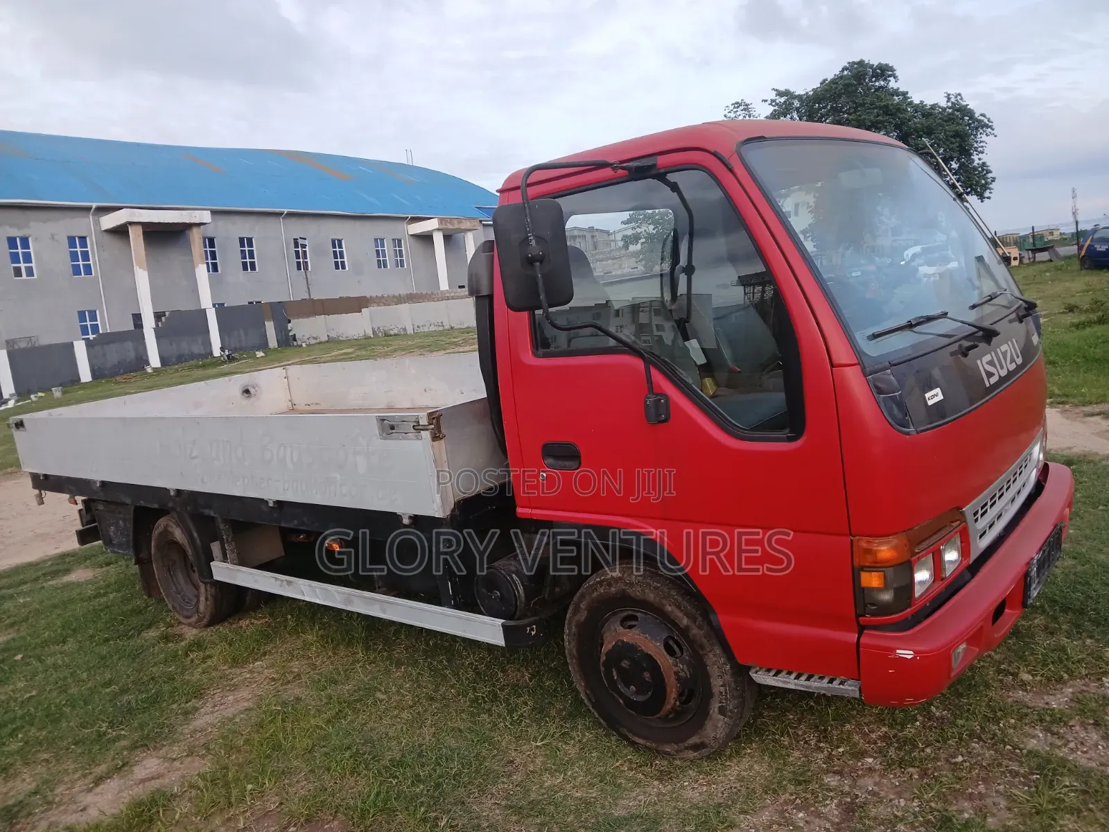 Isuzu Truck NPR