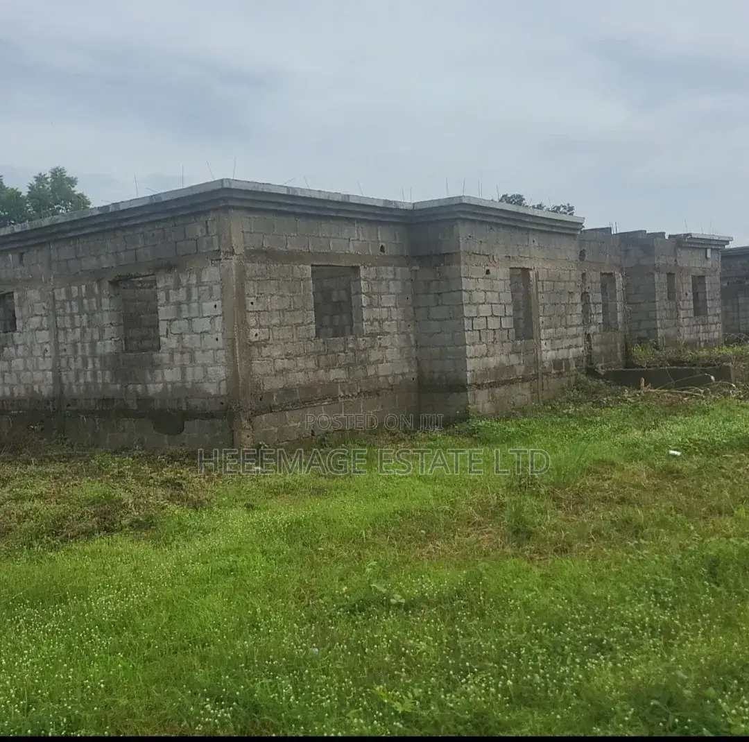 4bdrm Bungalow in Giri for sale