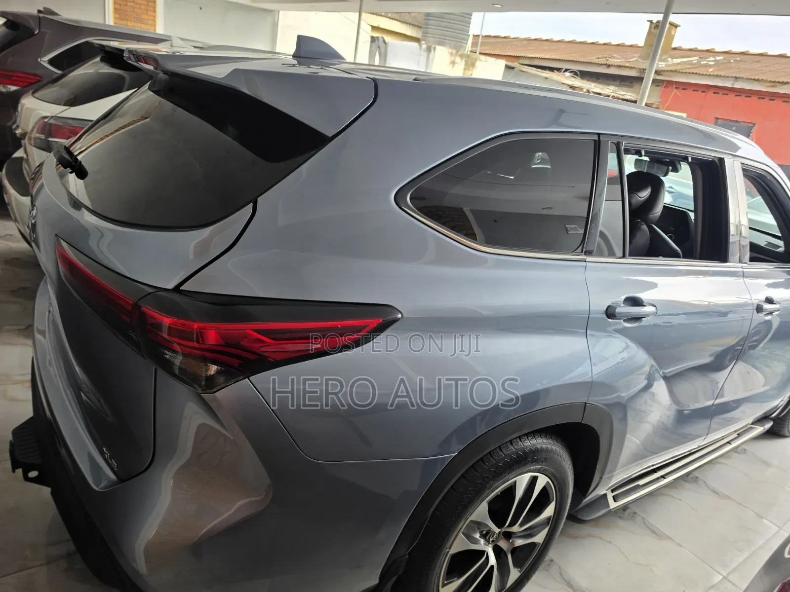Toyota Highlander 2020 Blue