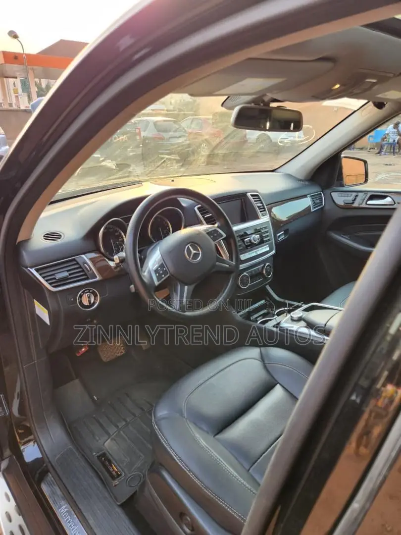 Mercedes-Benz M Class 2013 Black