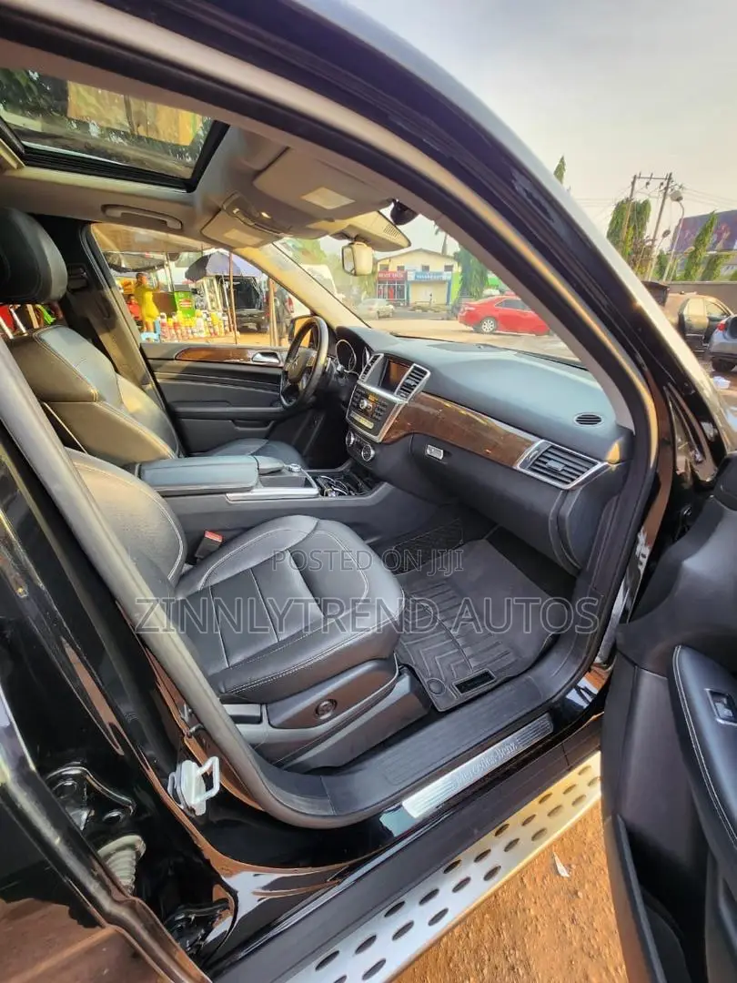 Mercedes-Benz M Class 2013 Black