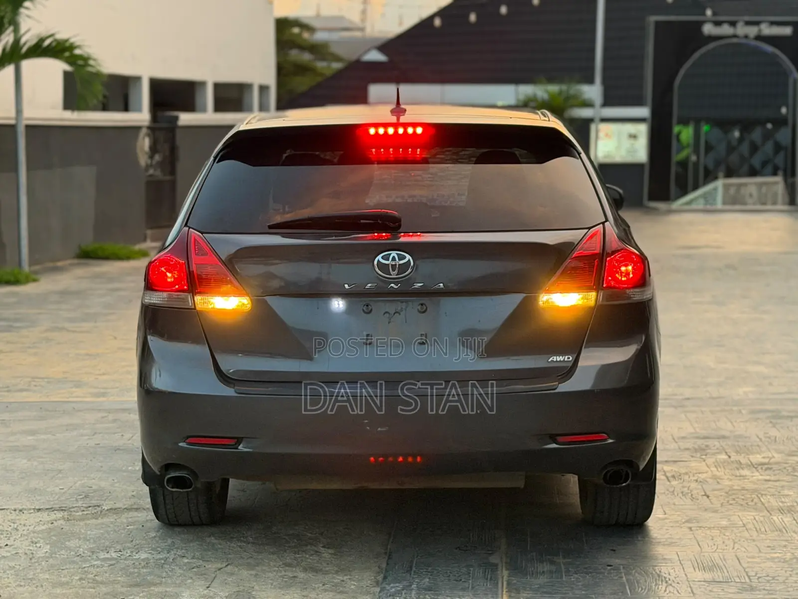 Toyota Venza 2010 Gray
