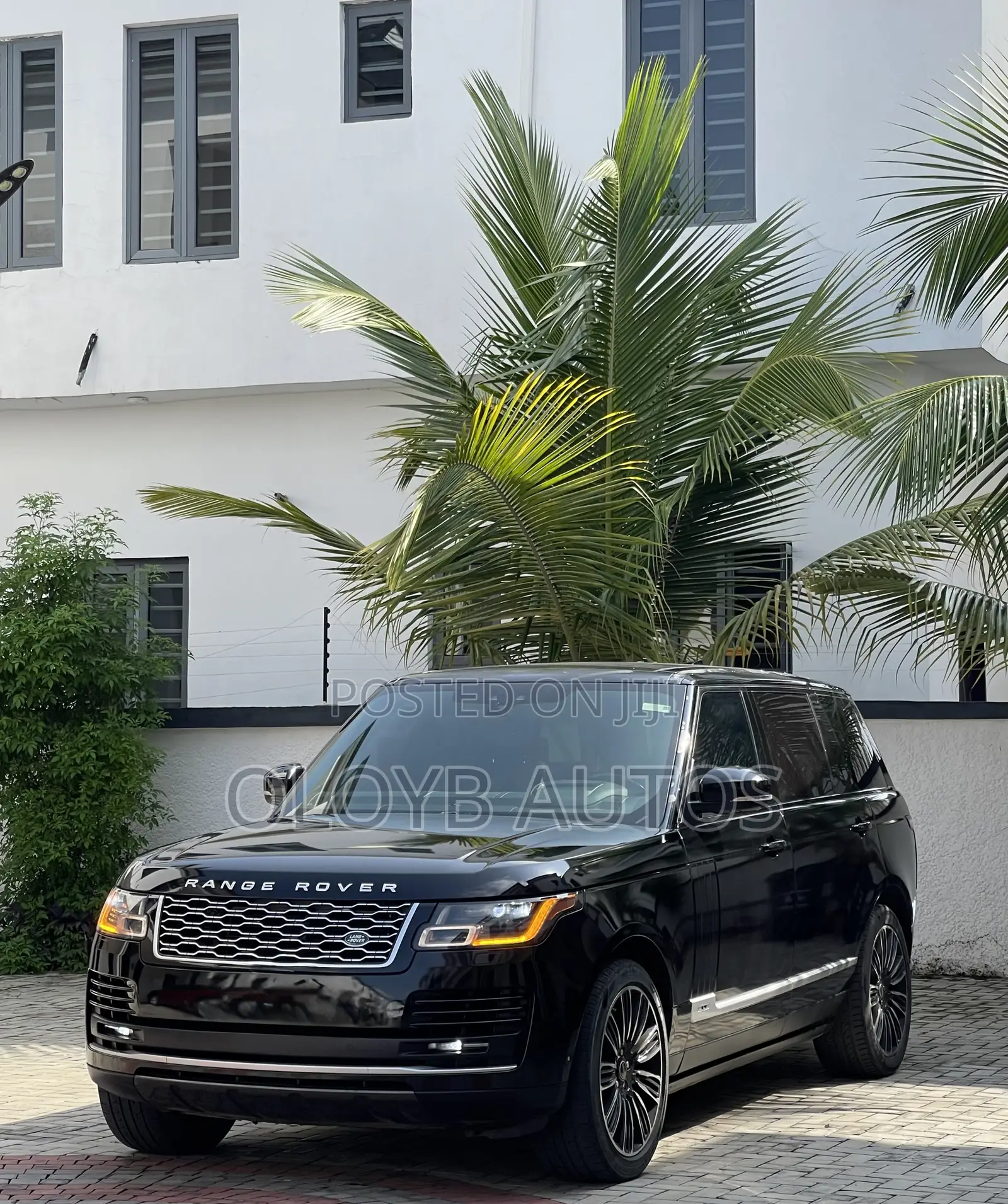 Land Rover Range Rover 5.0L Supercharged LWB 2018 Black