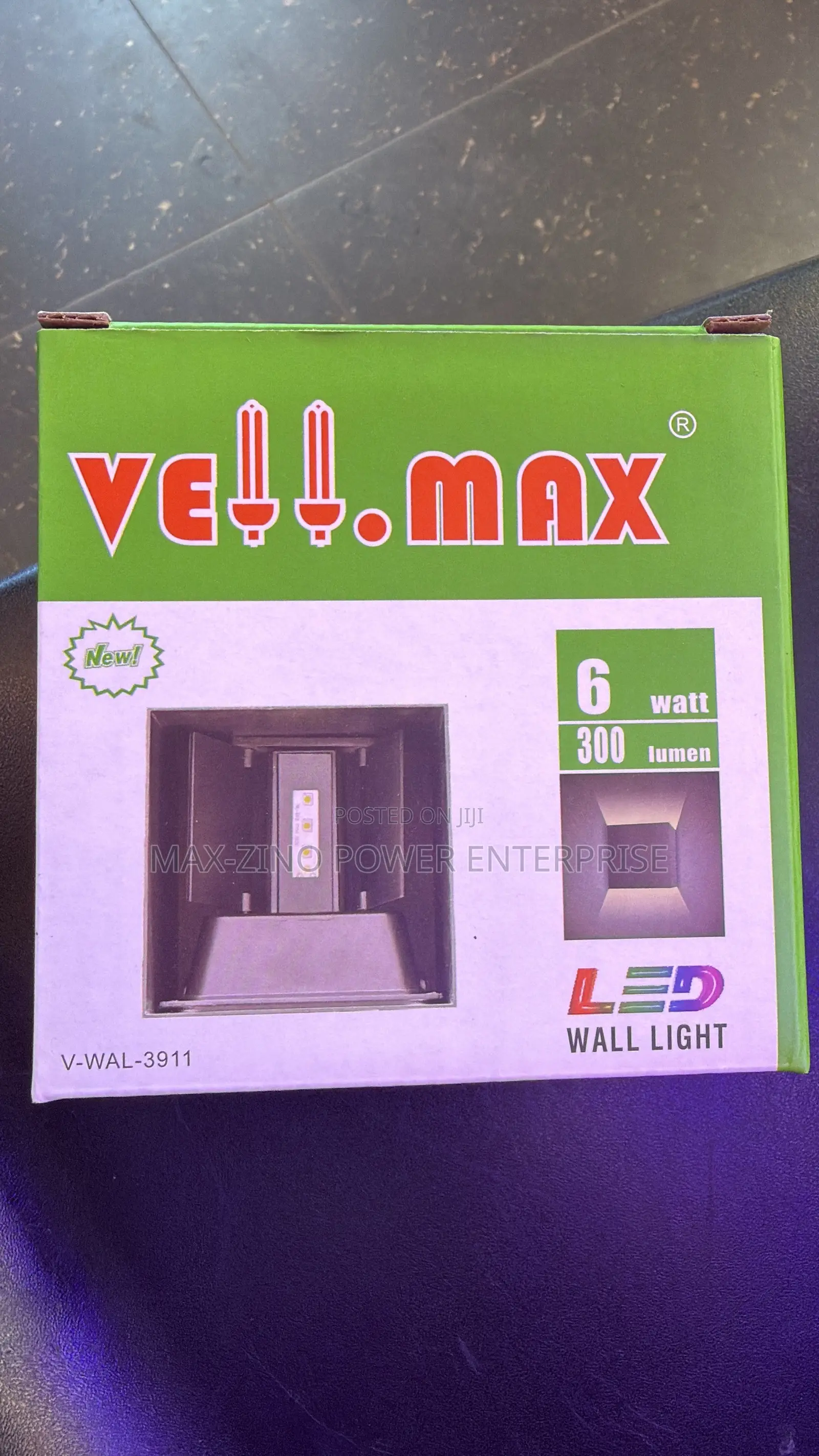 Vell Max Solar Street Light