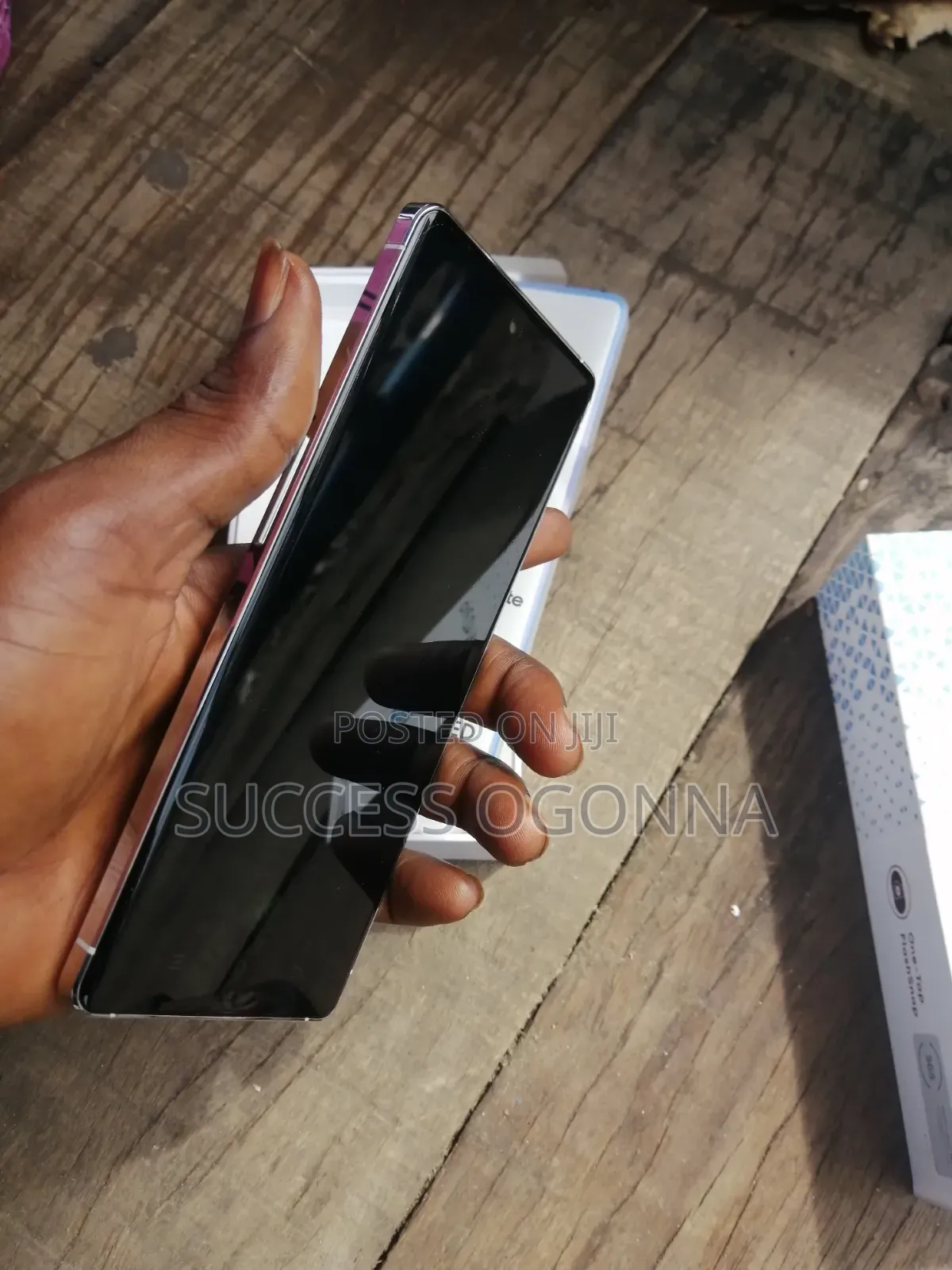 New Tecno Camon 40 Pro 4G 256 GB Blue