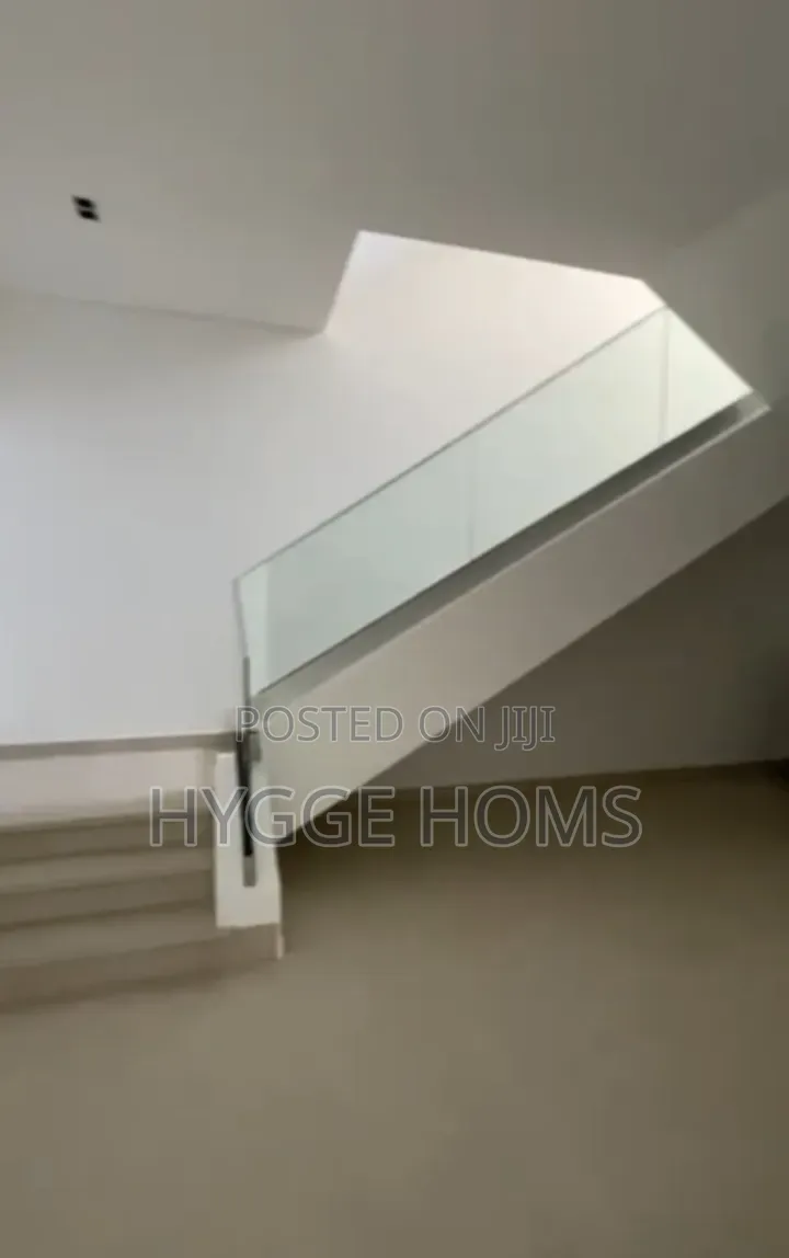 6bdrm Duplex in Banana Island Estate for sale