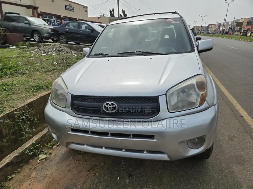 Toyota RAV4 2002 Silver