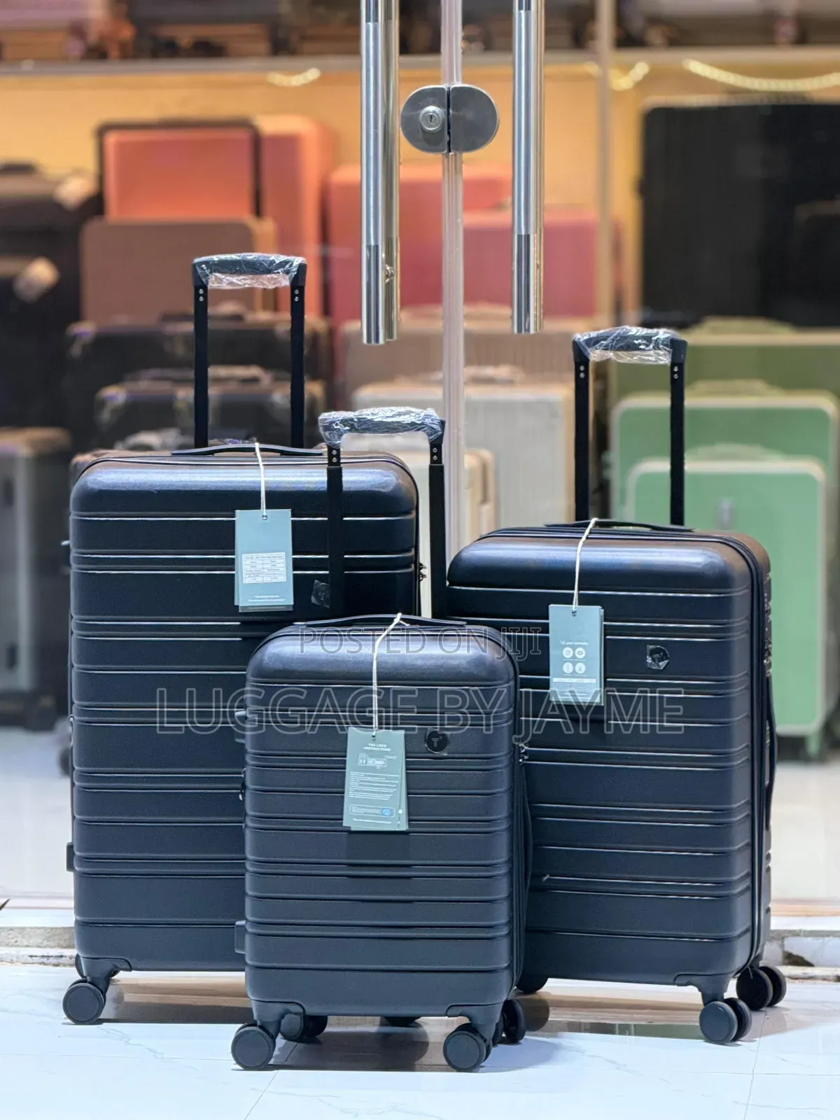 Lightweight Unbreakable 3pieces Polycarbonate Luggage