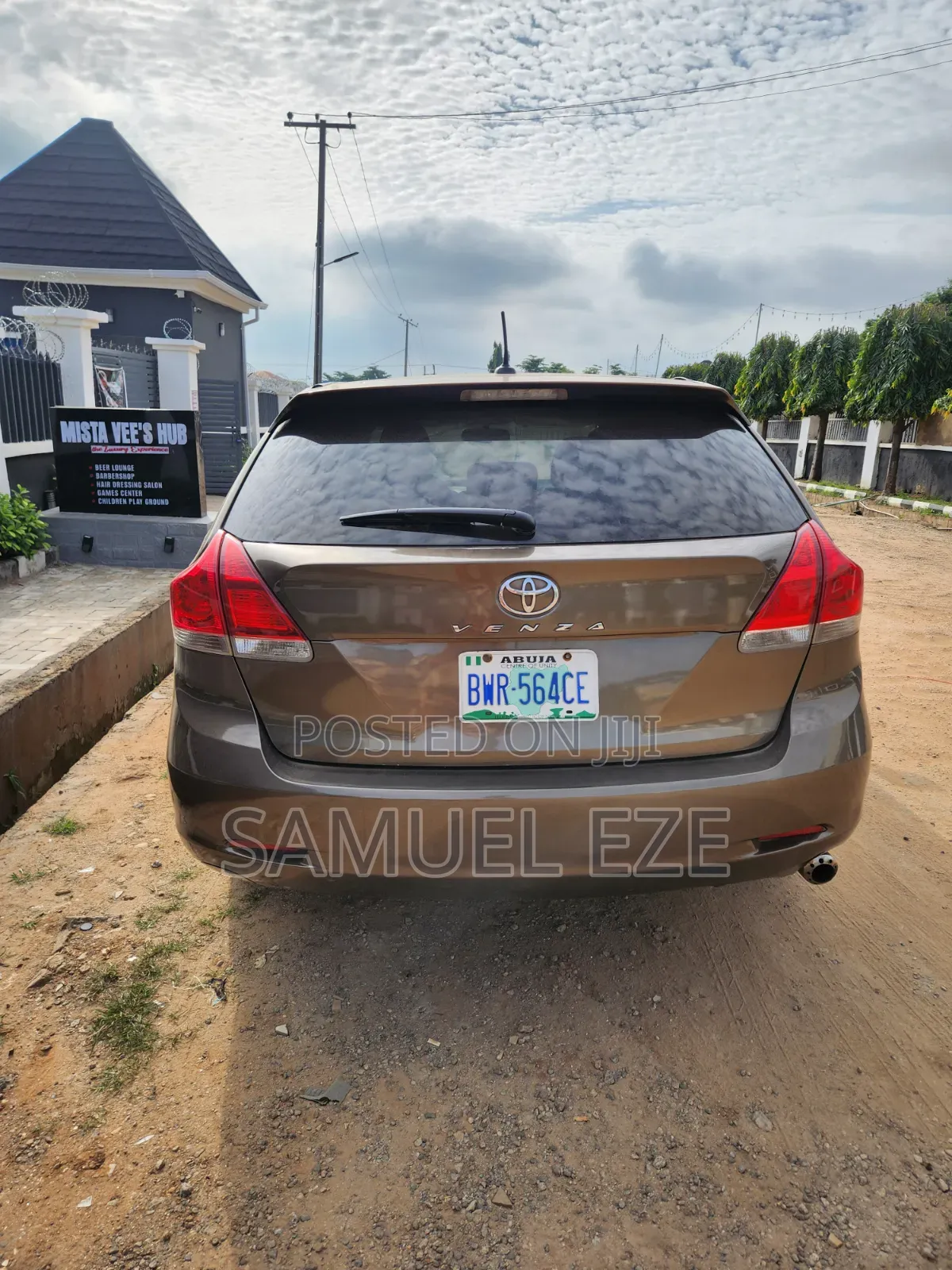 Toyota Venza 2011 Brown