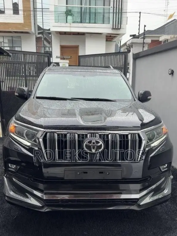 Toyota Land Cruiser Prado 4.0 Petrol TX-L 2022 Black