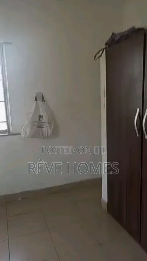 2bdrm Block of Flats in Shomolu / Shomolu for rent