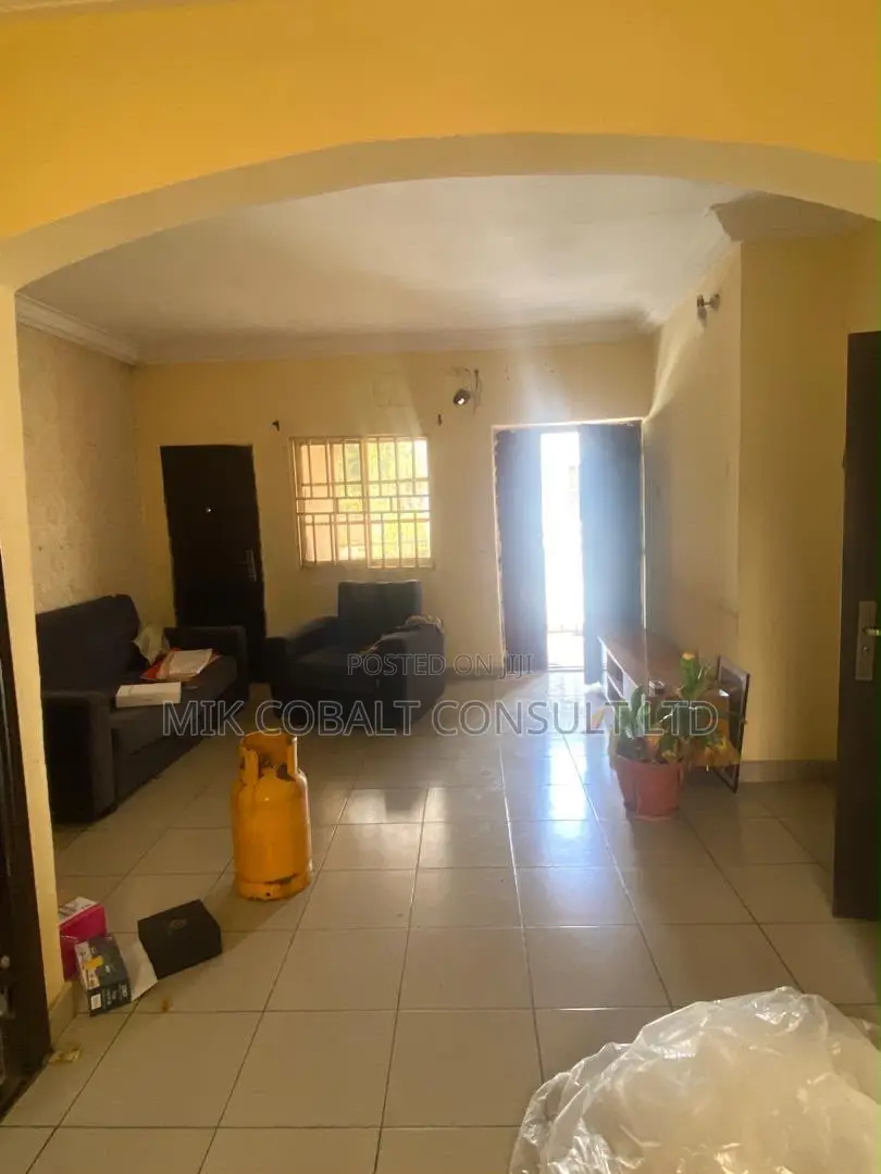 2bdrm Block of Flats in 1St Avenue, Gwarinpa for rent