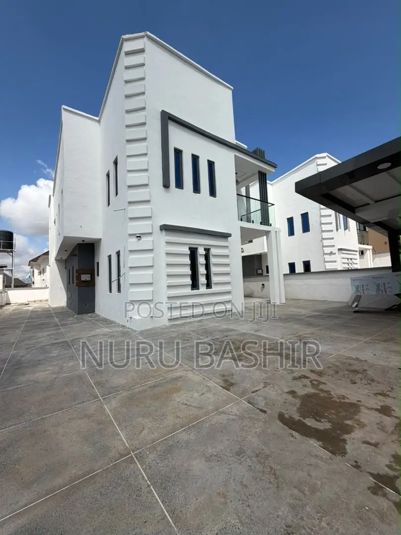 Furnished 4bdrm Duplex in Kolapo Ishola Gra, Akobo for sale