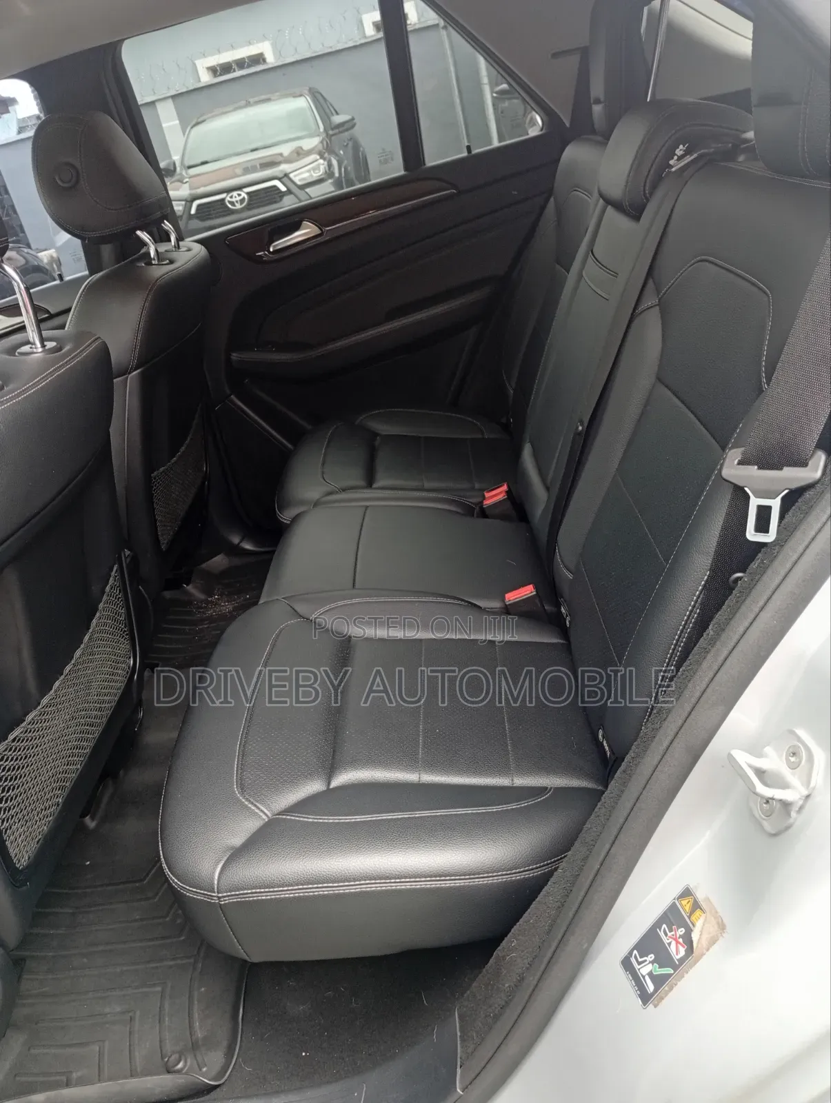 Mercedes-Benz M Class ML350 4MATIC 4dr SUV AWD (3.5L 6cyl 7A) 2015