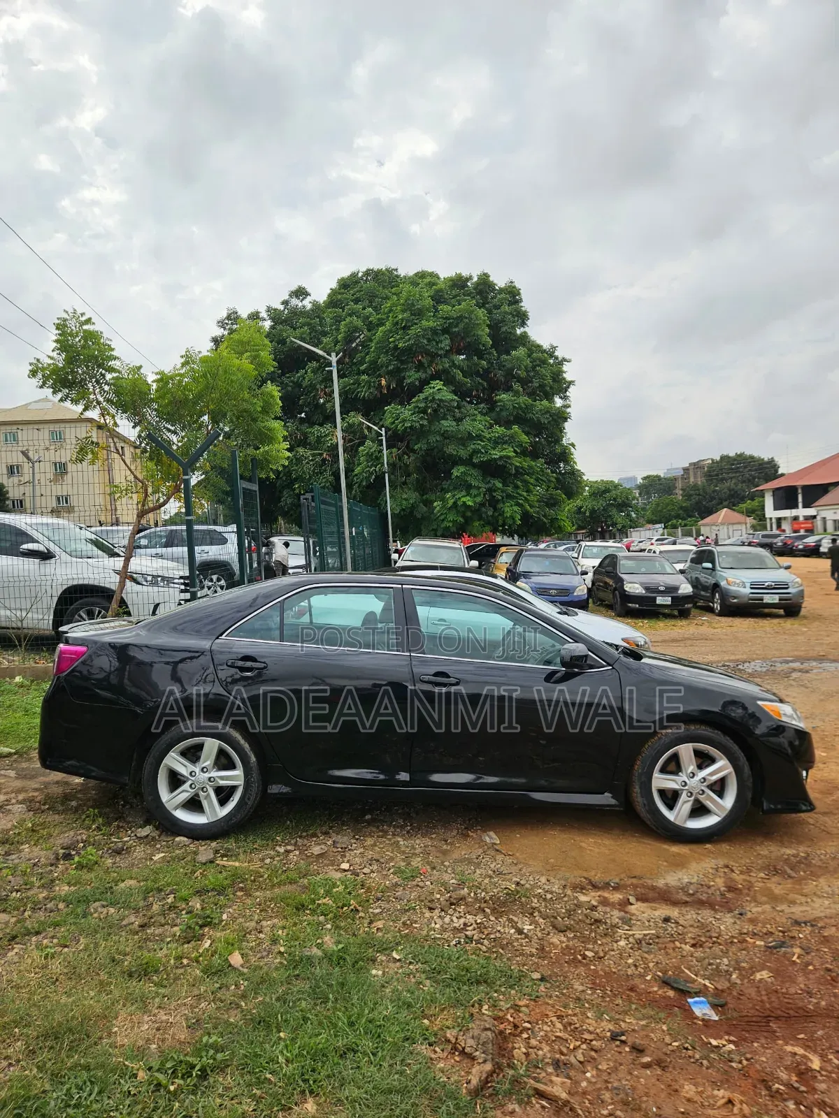 Toyota Camry SE 4dr Sedan (2.5L 4cyl 6A) 2013 Black