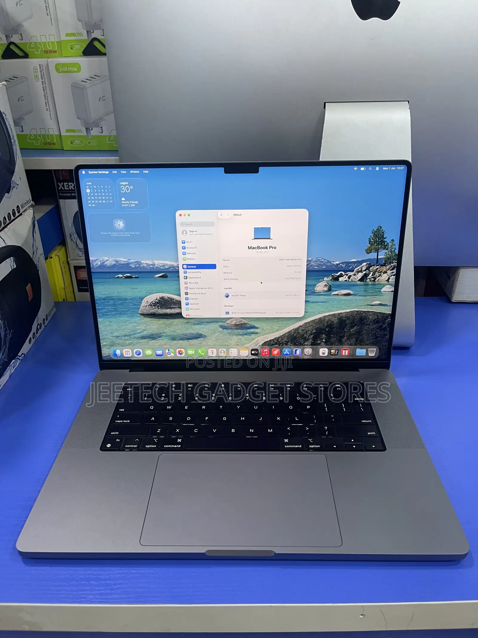 Laptop Apple MacBook Pro 2021 M1 16GB Apple M1 Pro SSD 512GB