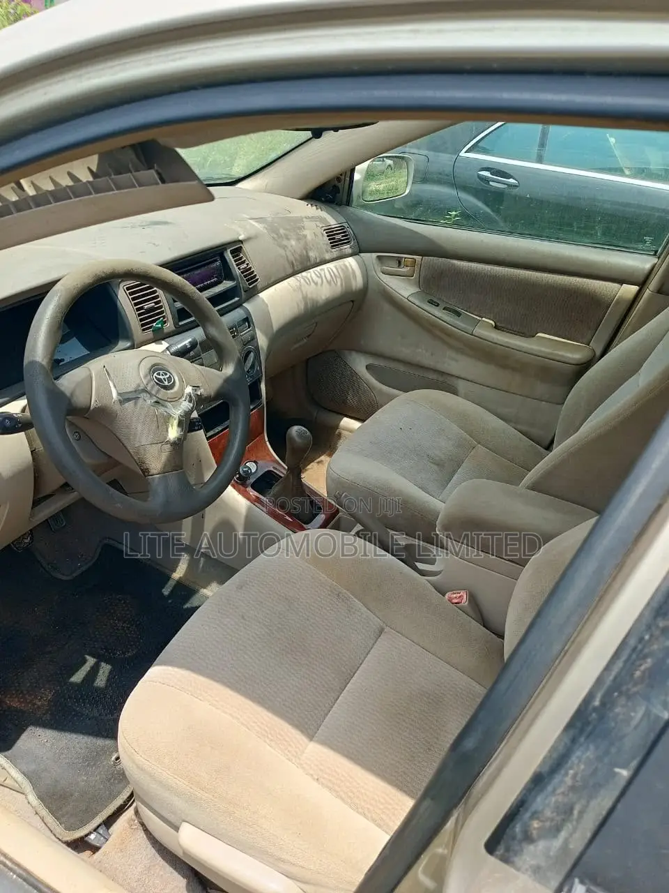 Toyota Corolla LE 2007 Gold