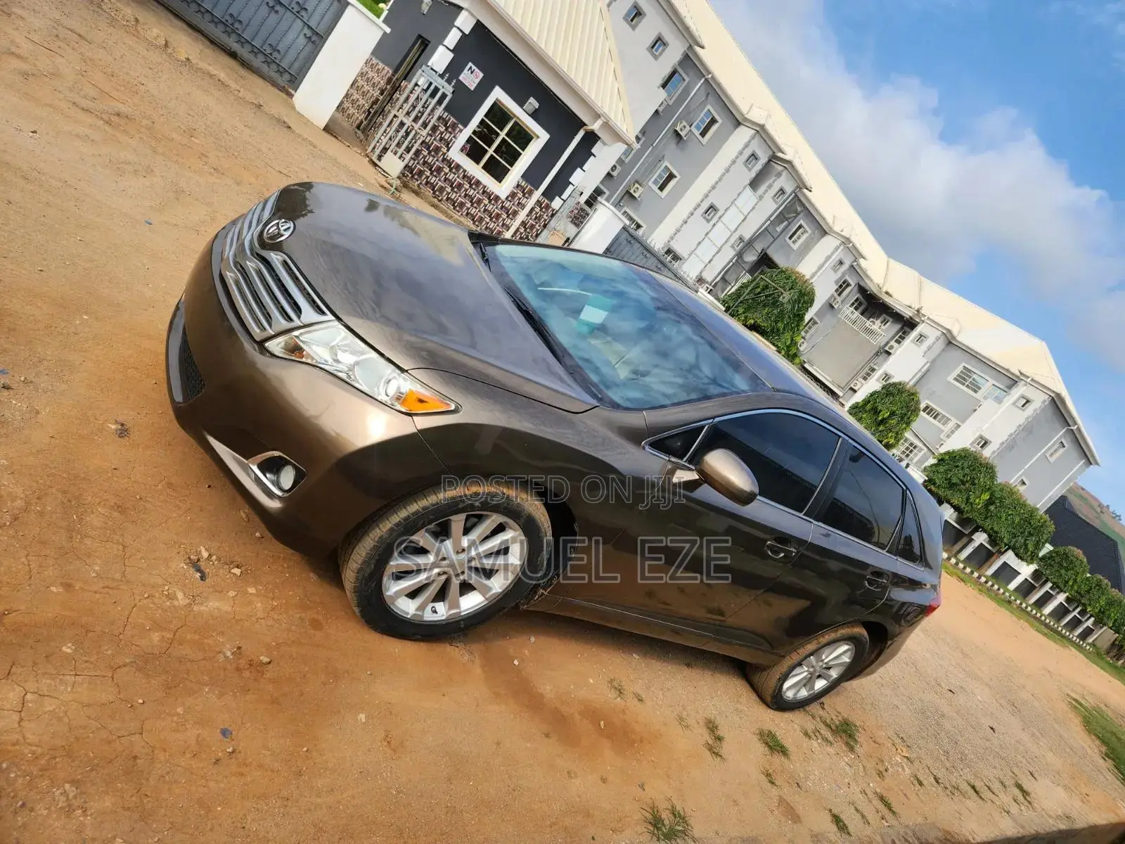 Toyota Venza 2011 Brown