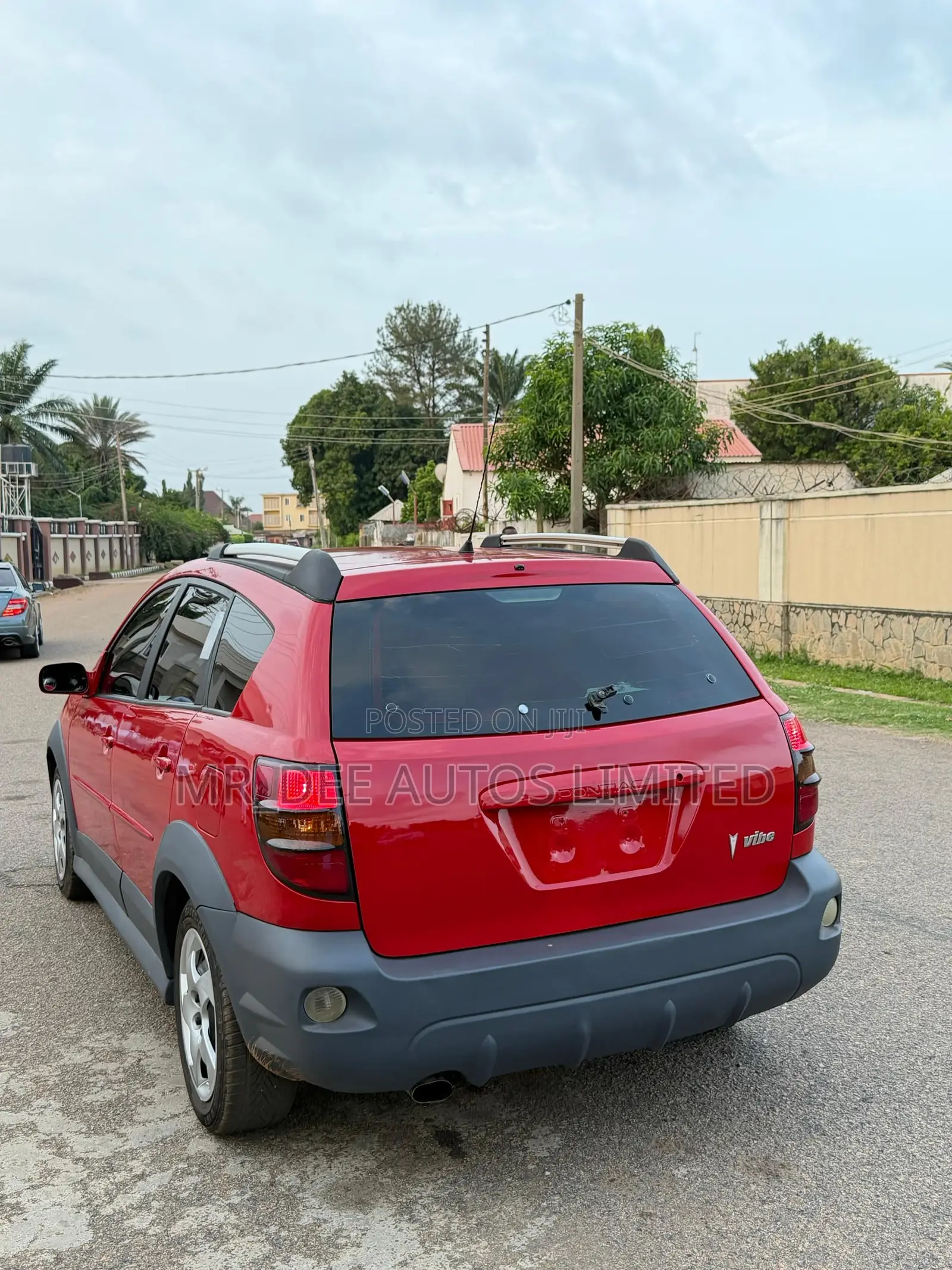 Pontiac Vibe 2006 Red