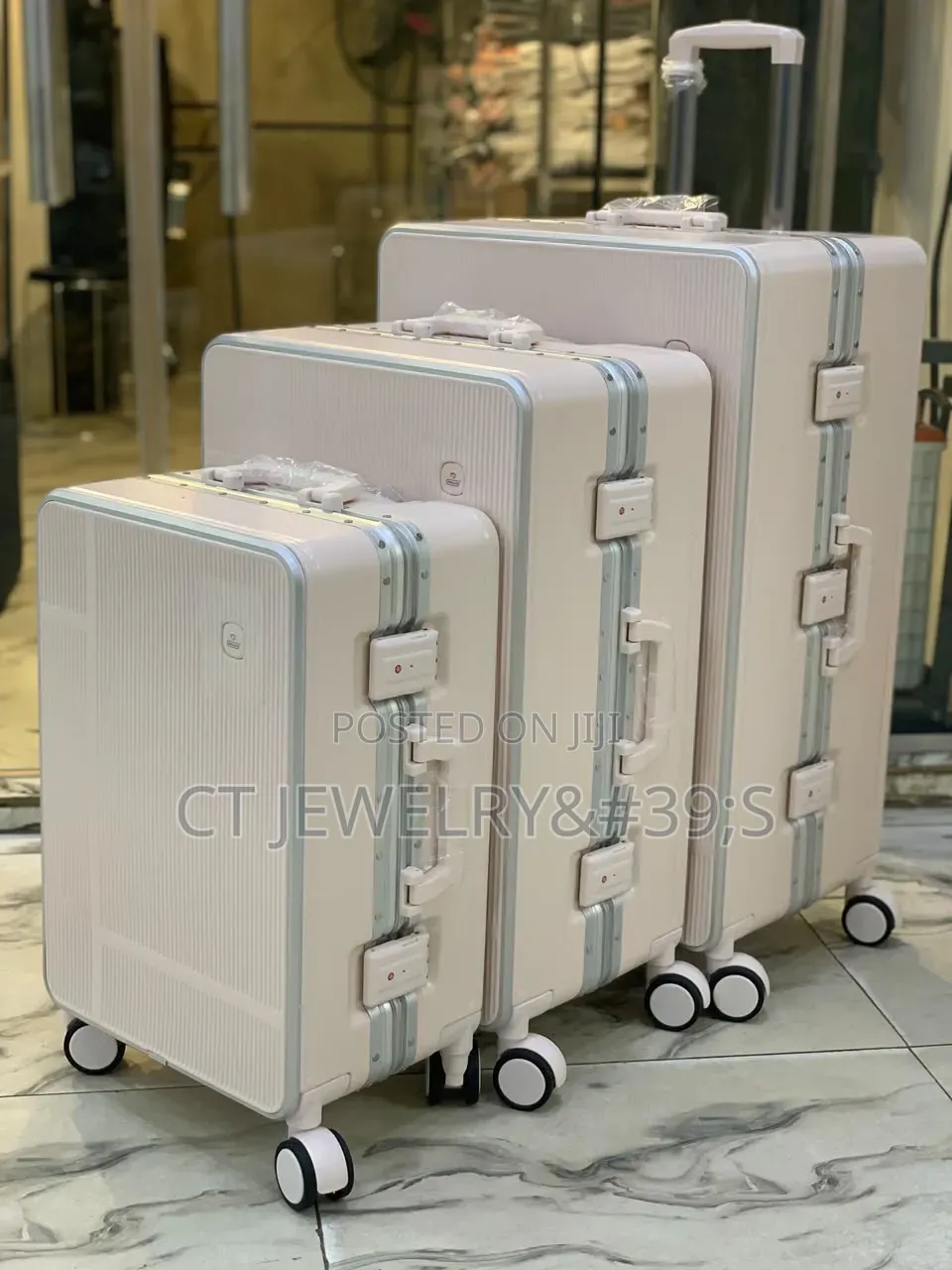 Brand New 3in1 Luxury Travel Luggage Set Strong Spacious Strong