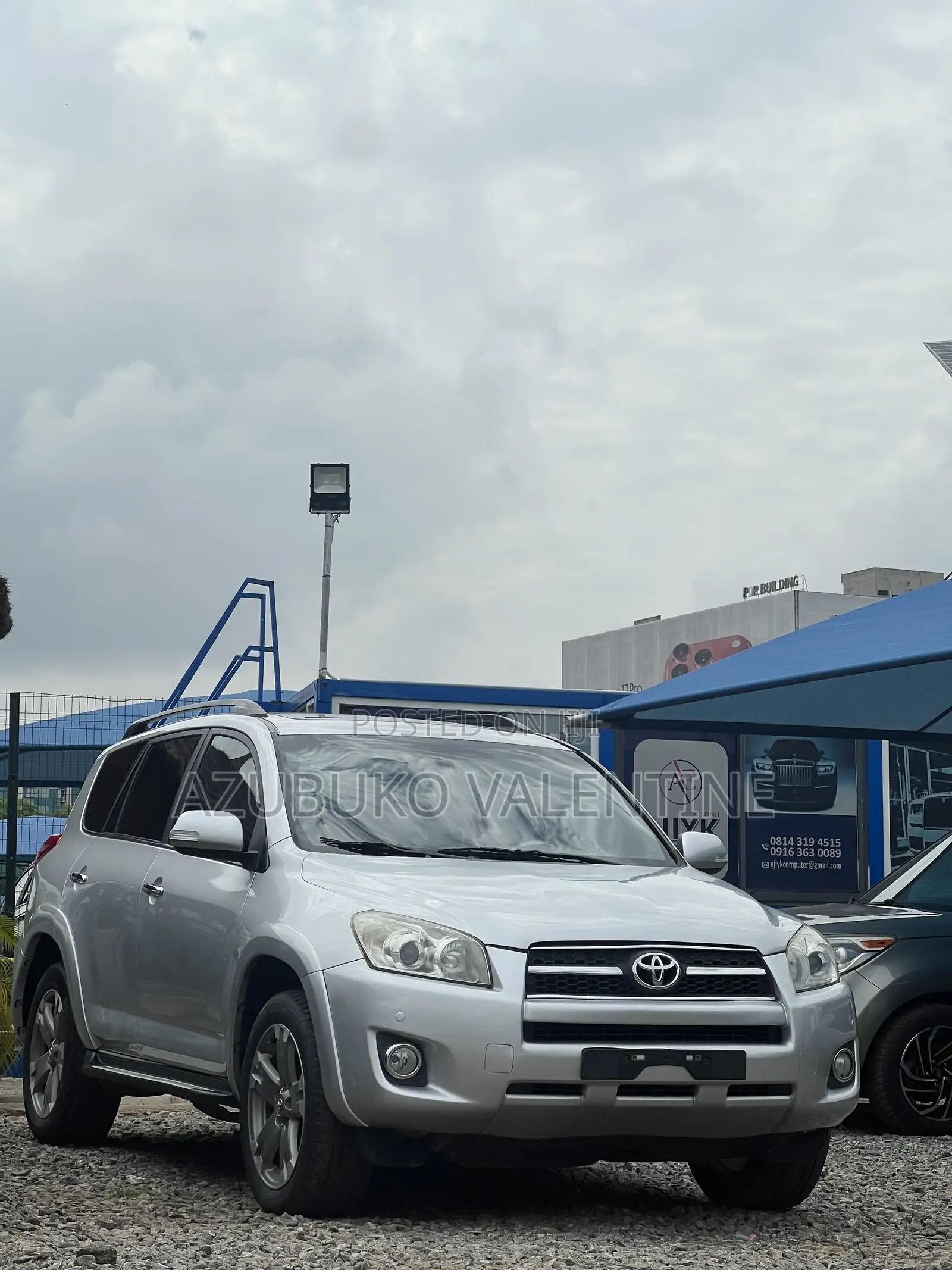 Toyota RAV4 2.5 2011 Silver