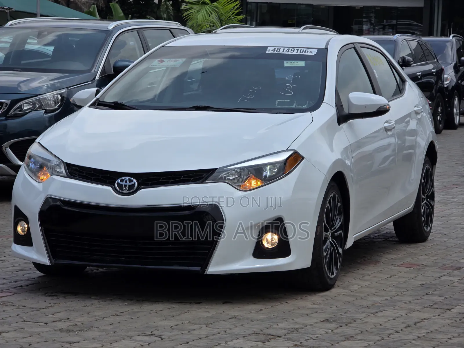 Toyota Corolla 2015 White