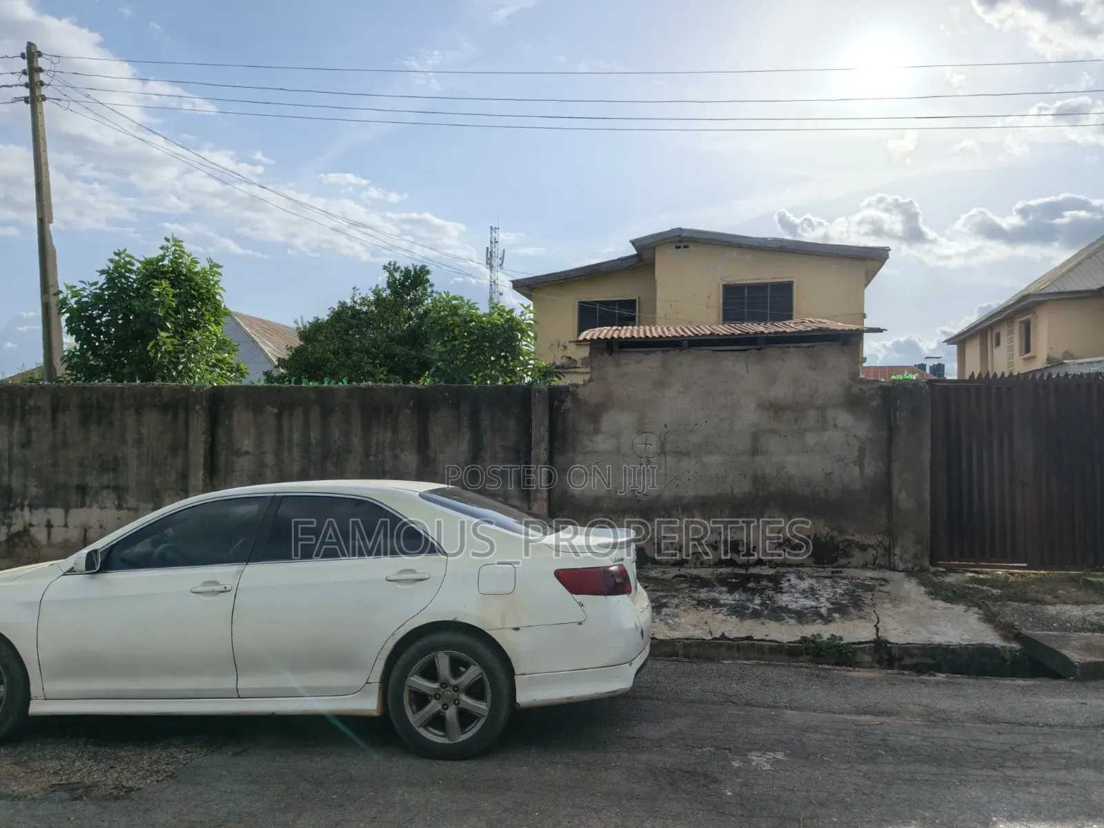 12bdrm Block of Flats in Ilorin West for sale