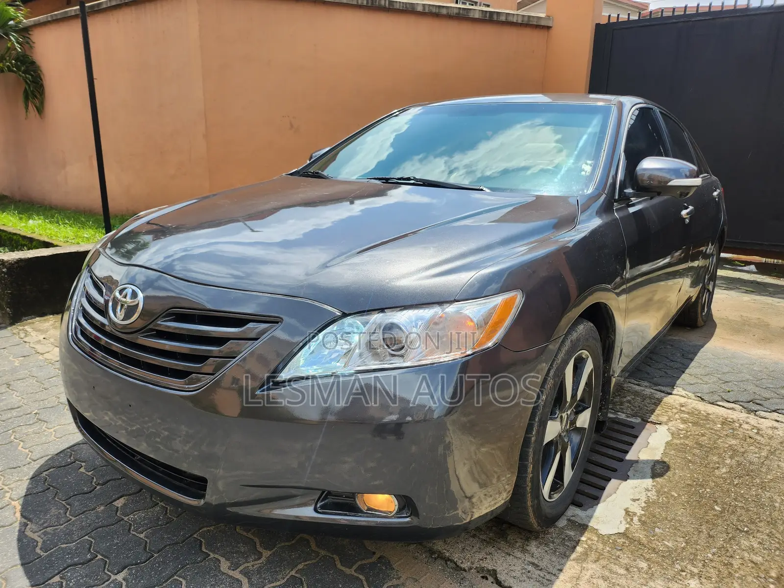 Toyota Camry LE 4dr Sedan (2.4L 4cyl 5A) 2008
