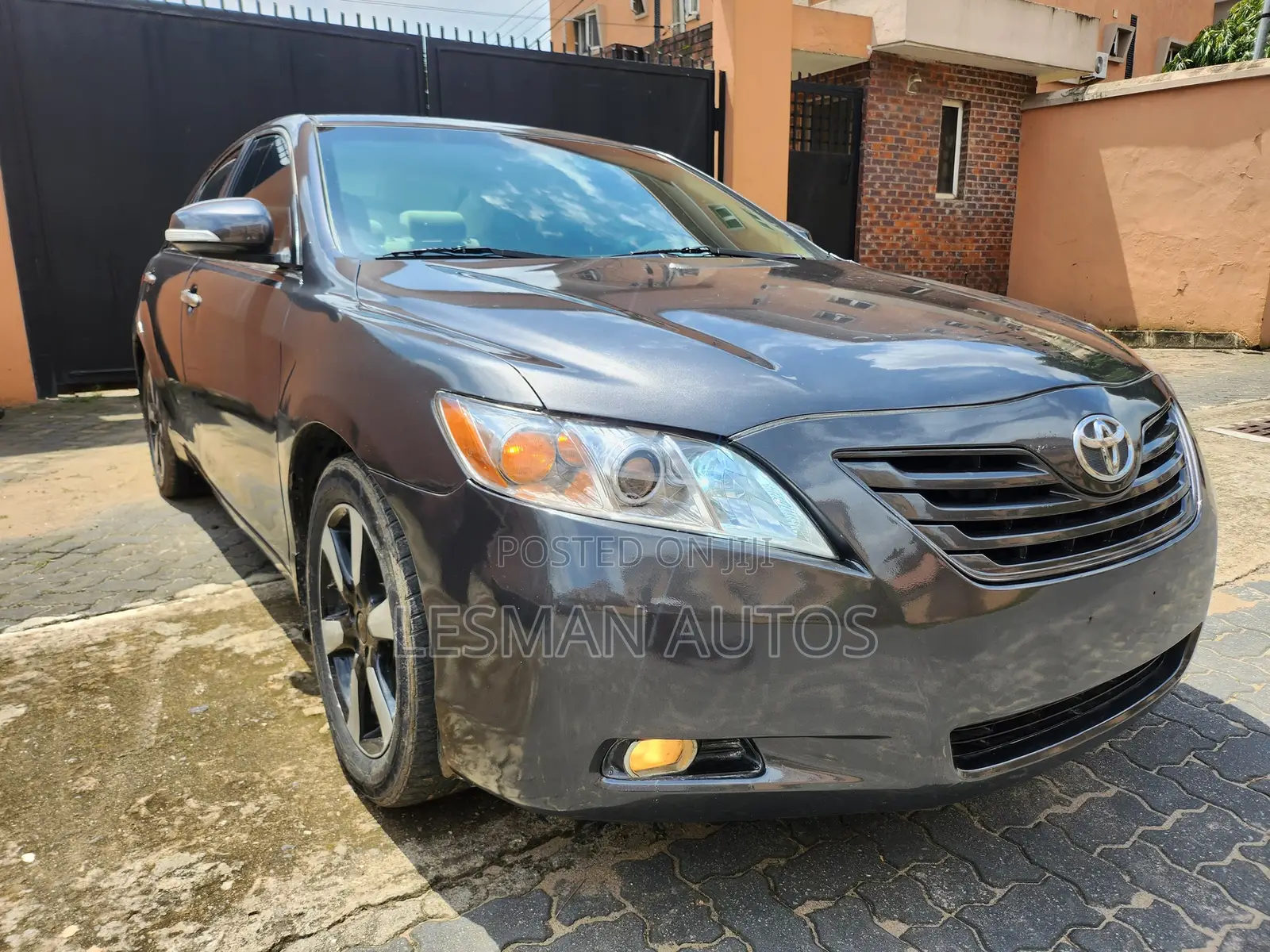 Toyota Camry LE 4dr Sedan (2.4L 4cyl 5A) 2008